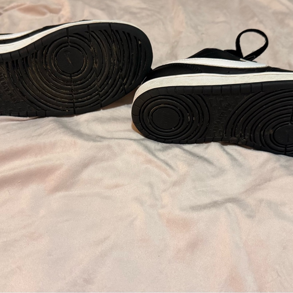 Nike Kids Black and White Sneakers